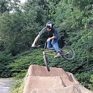 Meet your Posher, Kenneth